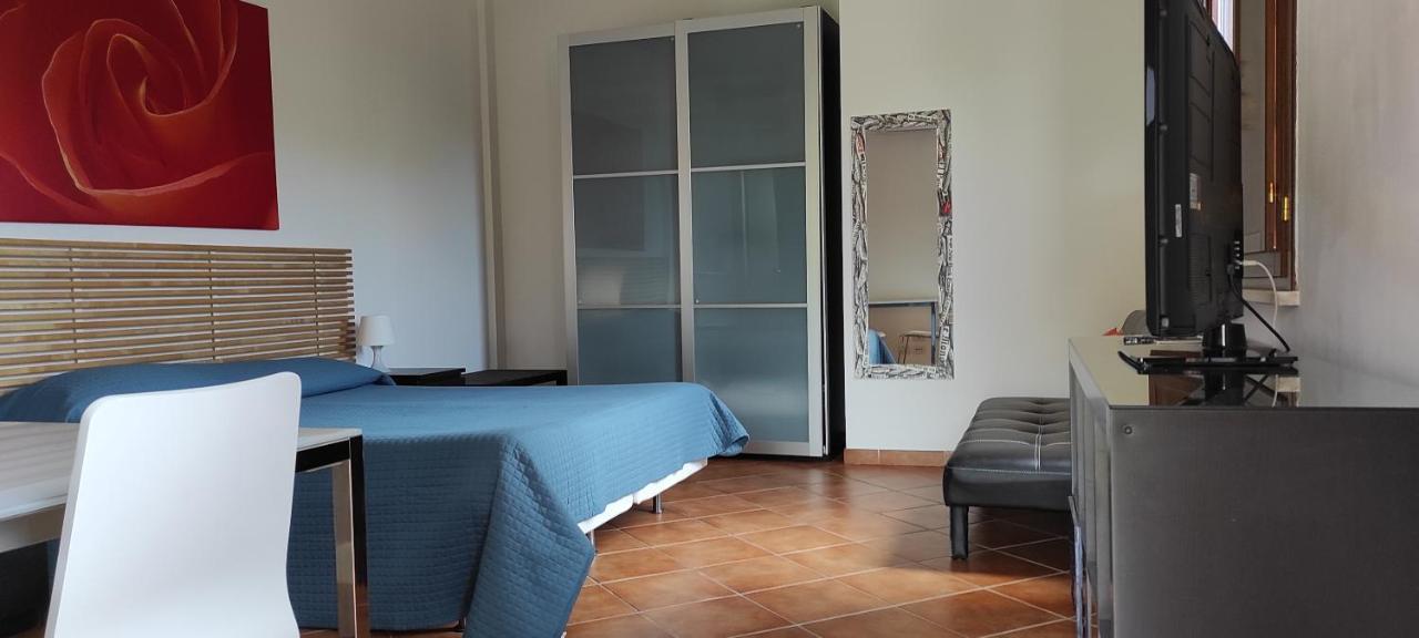 Villa Smeraldo Roma Infernetto Экстерьер фото