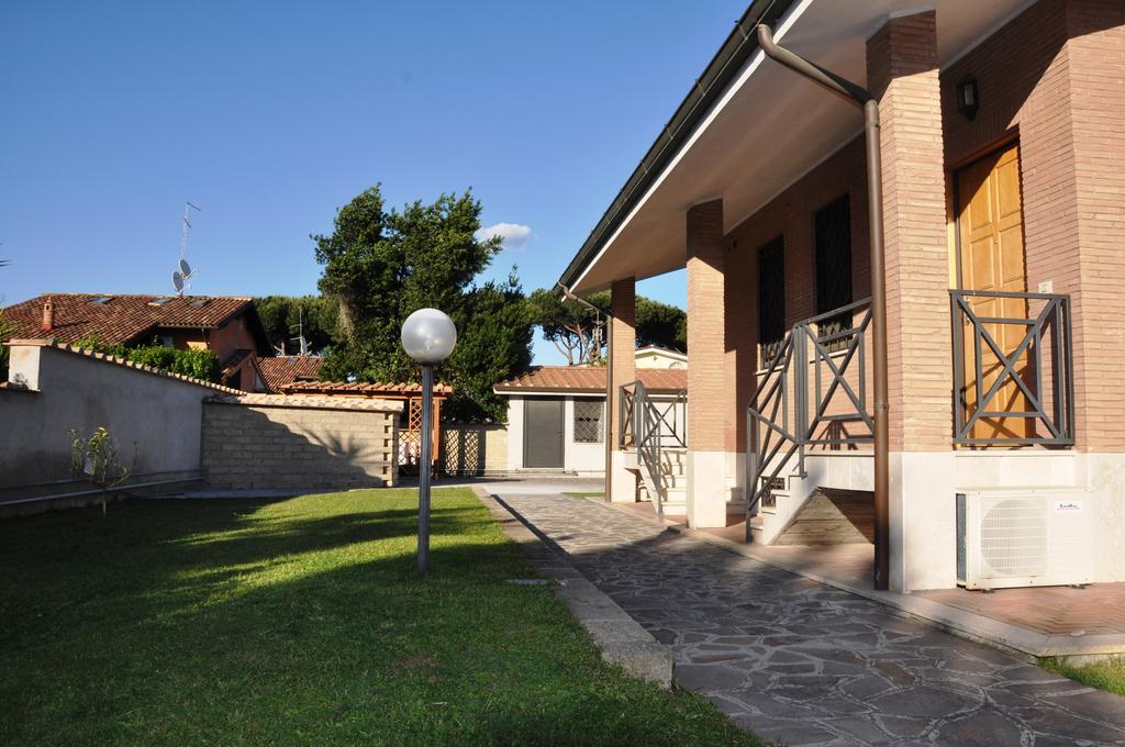Villa Smeraldo Roma Infernetto Экстерьер фото